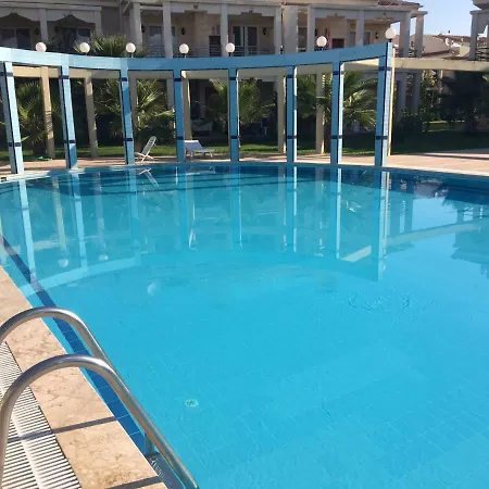 Villa Vılla Rossa *